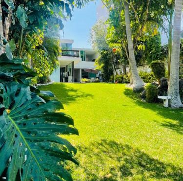 Ven a disfrutar de Casa Alfenapa a pie del lago, somos pet friendly