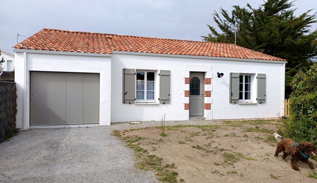 Vendée House 3 BR, Pet-Friendly, Near Beach