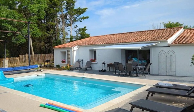 Vendee Maison et Dépendance av Piscine Chauffée 14 Pers à 15min de L'océan