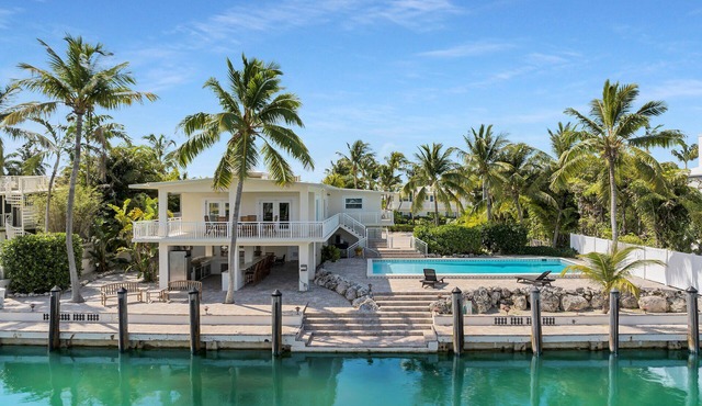 Venetian Shores Pool Home
