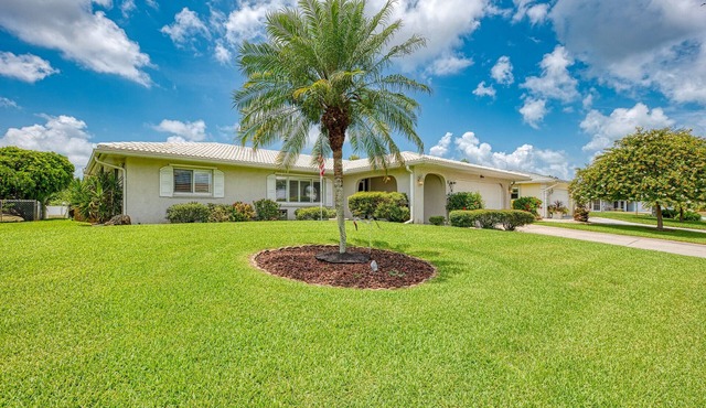 Venice Bal Harbour Lake House near Beaches too! Pet Friendly