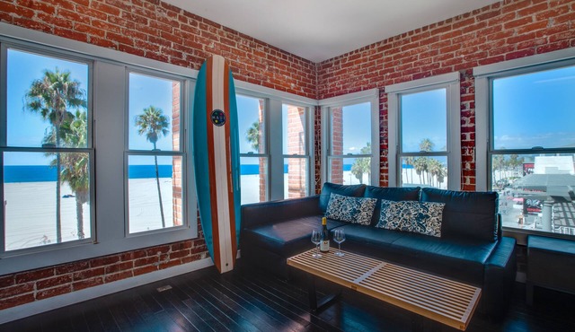 Venice Breeze Suites