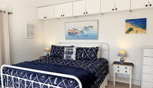 Venice Villas 1BR – Pool + Private Beach Access