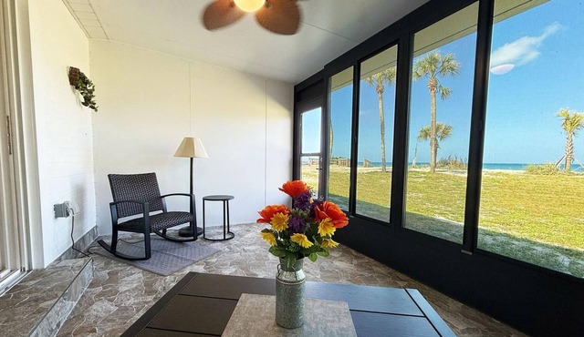 Venice Villas Luxury Beachfront – Steps to Sand