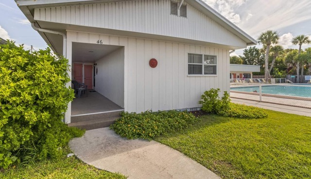 Venice Villas * Poolside Unit #46