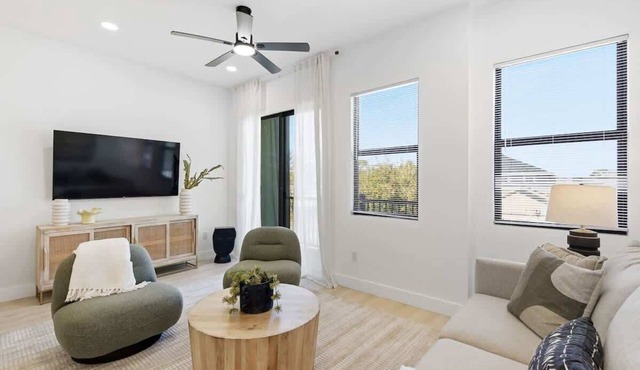 Ventus Residences 4 King Suites The Bayside