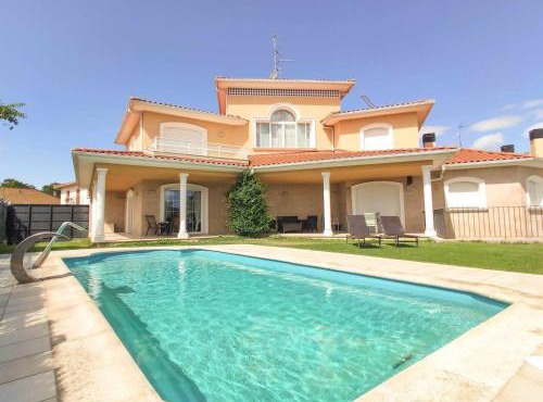 Ver Venir, acogedoras habitaciones con piscina