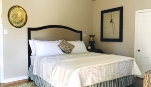 Veranda Suite - 2 Bedrooms, Private Bath
