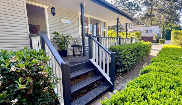 Verandah @ West Pennant Hills with Kingsize Bed and off street parking