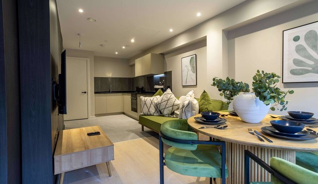 Verdana Suite - 1BD Flat Near Centre