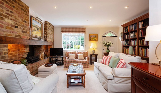 Verdant Vistas, by Veeve