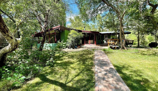 *Verde River Retreat* On the water!