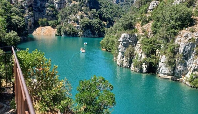 Verdon-5 minutes from Lake Sainte-Croix, a village house for 8 people