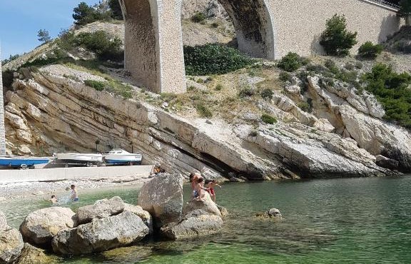 veritable cabanon de calanque
