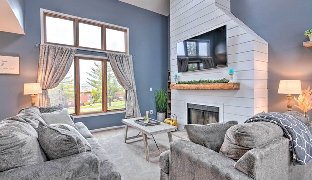 Vernon Township Home w/Deck on Golf Course