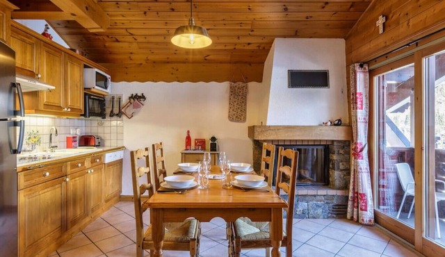 Verny · Appart 2CH Familiale | Pied Pistes | Piscine | Vue