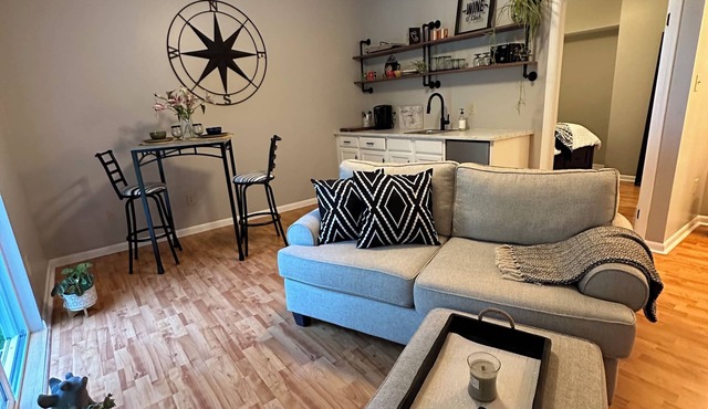 Verona Beach hideaway. Close to casinos and Sylvan Beach. Great fishing