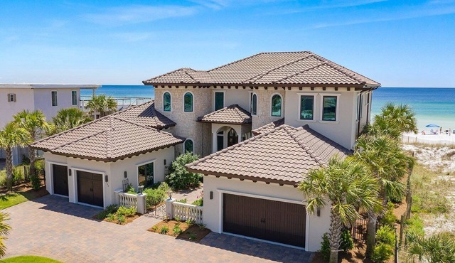 Verona - Huge Ocean Front Home in Gulf Pines with Private Pool & Beach Access