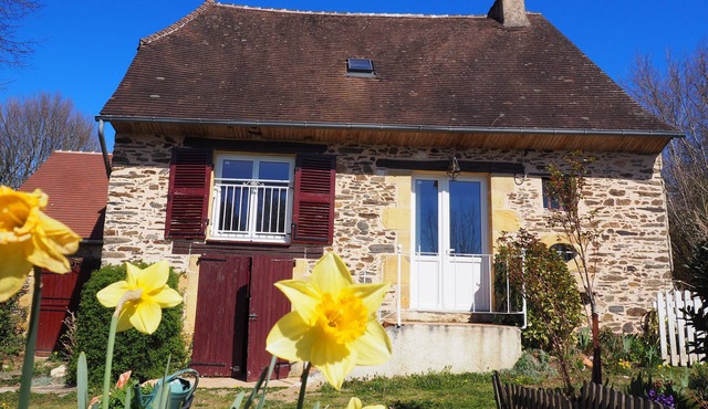 Verte Nature In Périgord, with heated pool