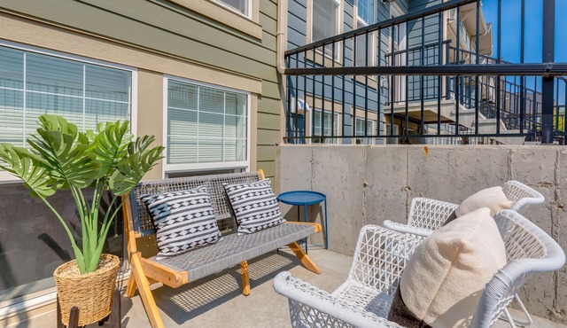 "Vertex" Brand New 1 Bed in Cranston