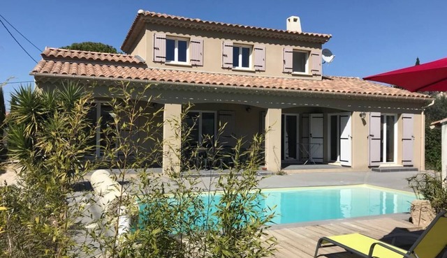 Very beautiful villa in the heart of the Alpilles park