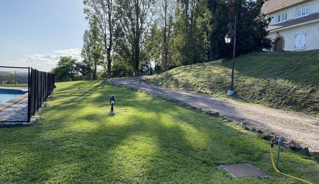 Very beautiful prestigious residence in the Bourbonnais region (30mn from LE PAL leisure park)