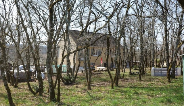 Very charming and quiet house on the Causse Corrézien between Quercy and Périgord