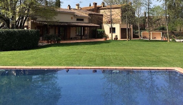 Very cozy and comfortable house with a large garden very relaxing and intimate
