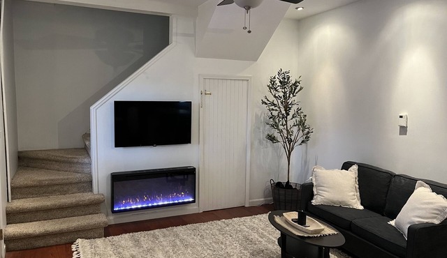 Very cozy one bedroom apartment!