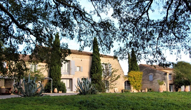 Very large 3-star gîte on a horse farm
