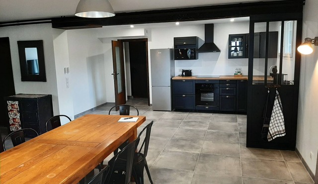 Very large space with industrial feel