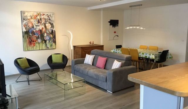 Very nice apartment 100 m²/4 */town center/ideal cure