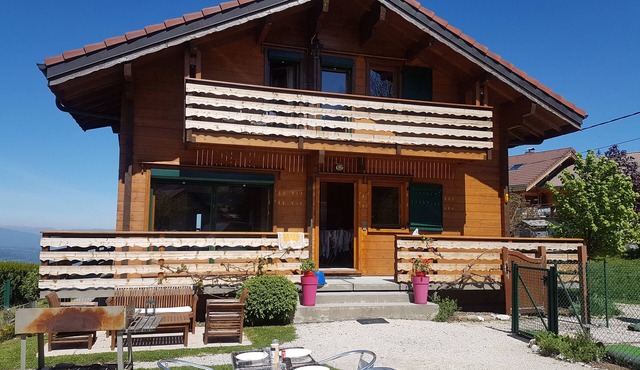 VERY NICE CHALET 10 PERS HAMMAM JACUZZI BILLIARD SWIMMING POOL