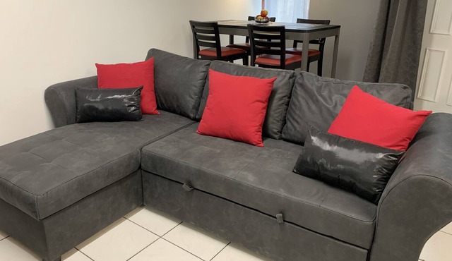 Very nice cozy apartment near the train station and Saint Amand Montrond hospital