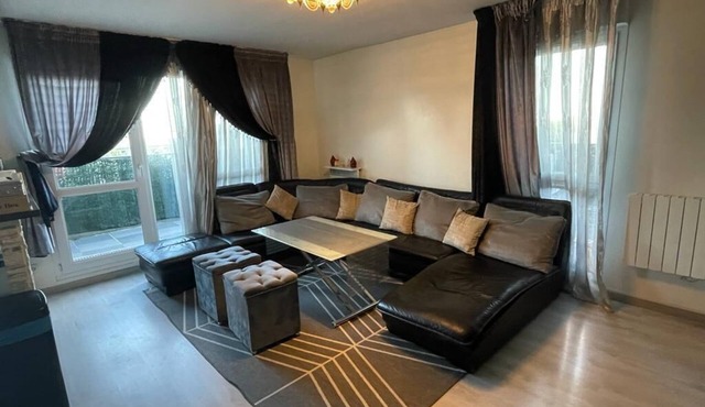 Very nice equipped apartment near Paris