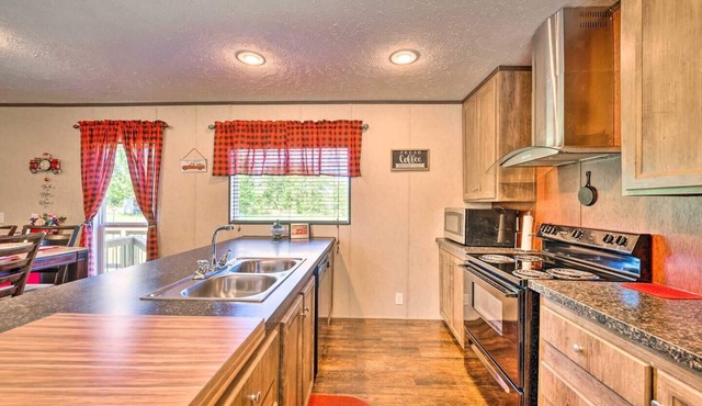 VERY NICE Home, Horse Pasture, ATV Parking