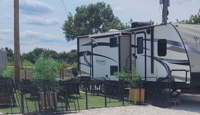 Very Nice RV set up and ready on multiple acres near peaceful Bethalto Illinois