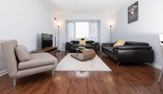 Very nice with nice view to manhattan 10 min to NYC