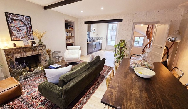 Very pleasant and quiet house with terrace in the city center