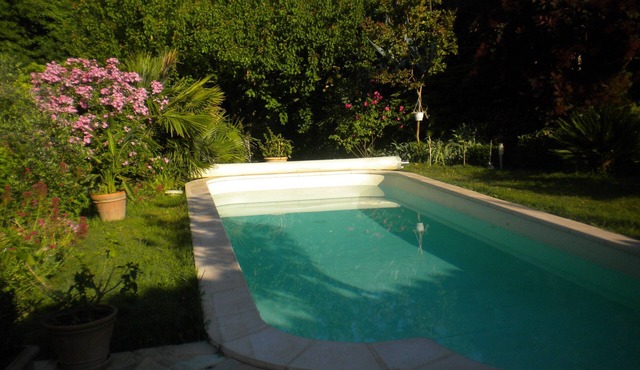 Very pleasant and relaxing P2 between Nîmes and Arles at the gates of the Camargues