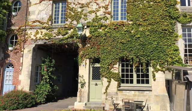 Very pretty authentic house in the heart of Normandy
