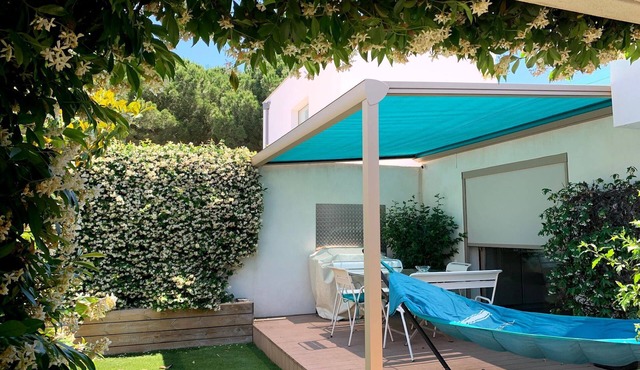 Very pretty villa 2 minutes walk from the beach