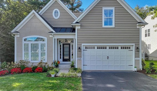 Very private 4 bedroom house with community pool/41219 Gloucester Dr. Rehoboth
