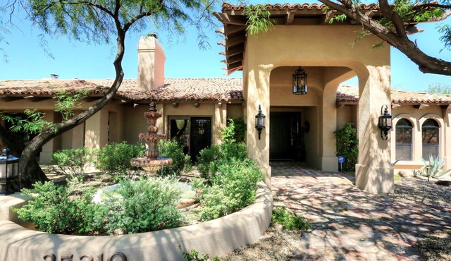 Very Private and Beautiful 3/3 hacienda resort style home in North Scottsdale