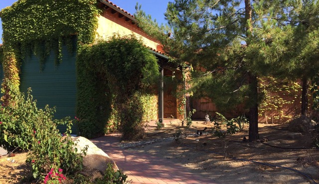 Very Private Guest/Cottage Retreat