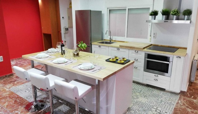 Very spacious apartment. Historic District, free cancellation