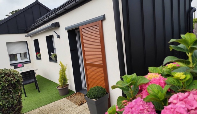 Very welcoming cottage 500 m from the sea and the GR34