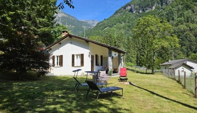 Verzasca: Casa Sonia