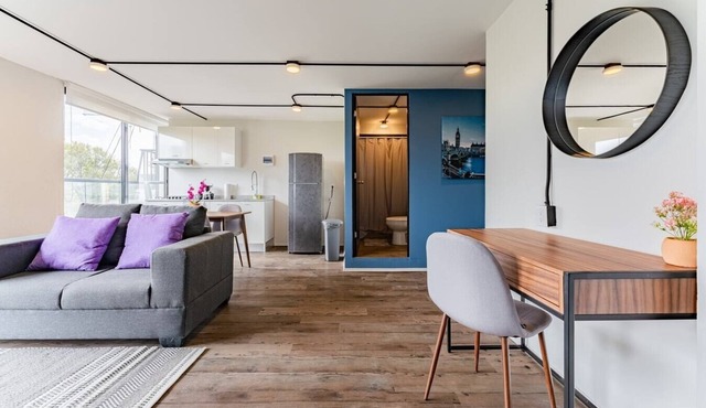 VH | Fancy Apt 2 BR | Wifi + Gym and Rooftop | 282