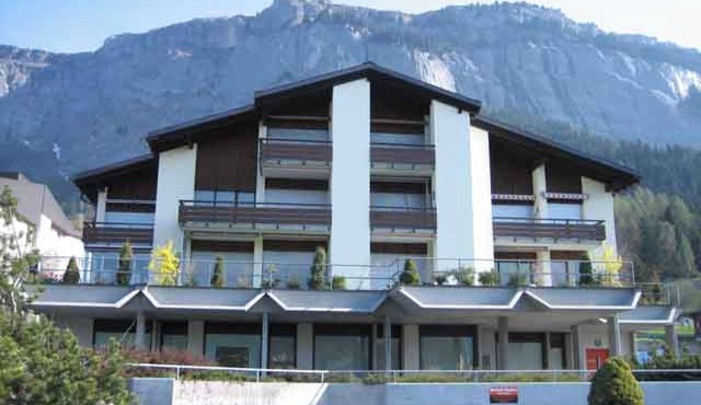 Via Nova 34, (Flims Dorf). 2.5 Zimmerwohnung by Interhome